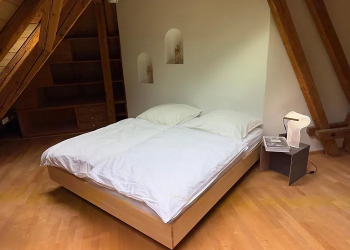 Вилла Historic Elegance And Modern Comfort *
