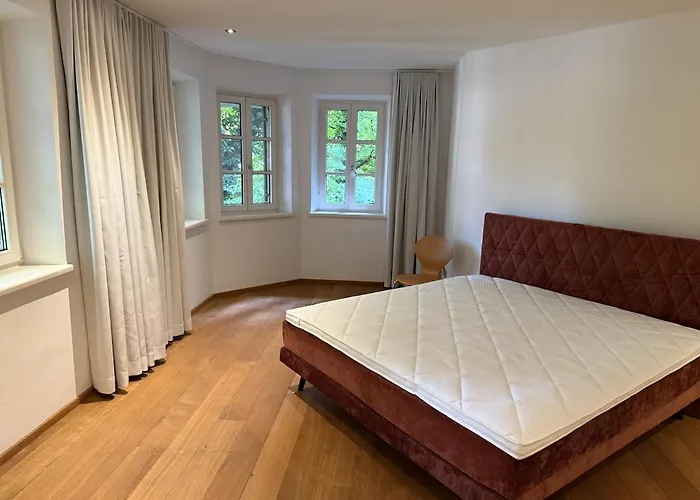 Historic Elegance And Modern Comfort Вилла *